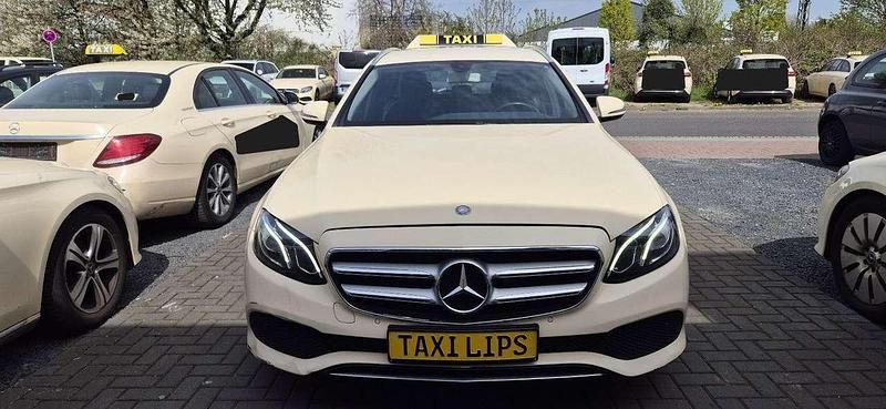 Second-hand Mercedes E200 150 CP (110 kW) 2018 Alb Berlinǎ