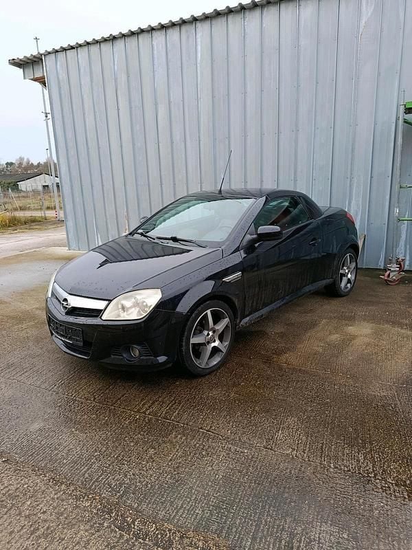 Schwarz Gebraucht 2007 Opel Tigra Cabrio | 800 € (Superpreis) - Bild 1/4