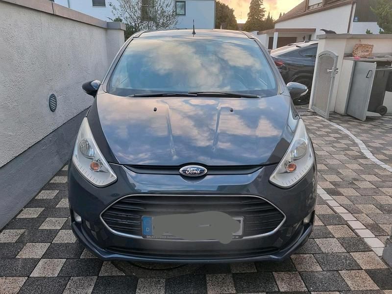 Blau Gebraucht 2014 Ford B-MAX Van / Kleinbus | 3.490 € - Bild 1/4