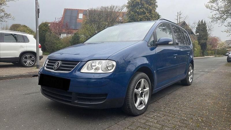 Gebraucht VW Touran 140 PS (102 kW) 2006 Blau Van / Kleinbus