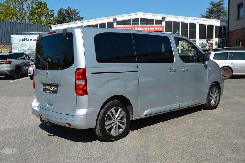 Gebraucht Peugeot Traveller 177 PS (130 kW) 2019 Grau Van / Kleinbus