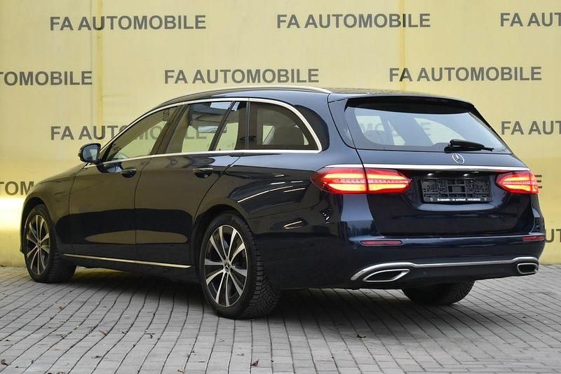 Gebraucht Mercedes E400 340 PS (250 kW) 2019 Blau Kombi