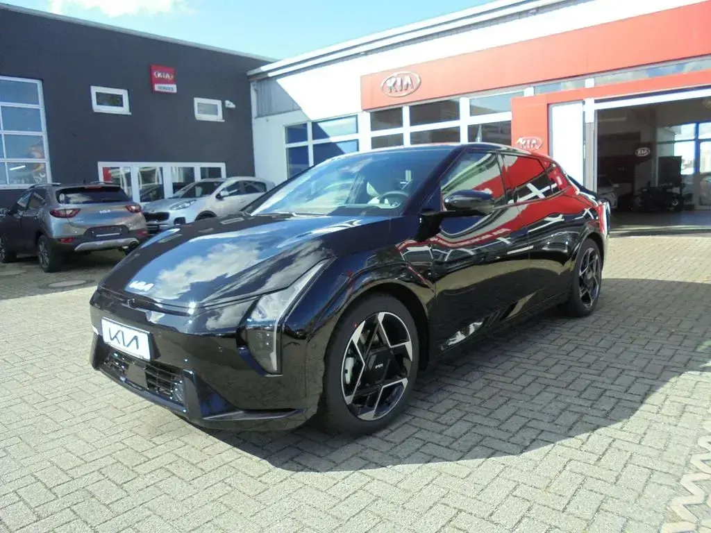 Neu Kia EV4 Comfort 150 kW (204 PS) 2025 Auroraschwarz Kleinwagen