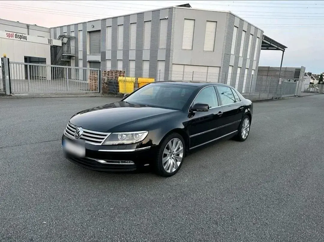 Gebraucht VW Phaeton 240 PS (176 kW) 2013 Schwarz Limousine