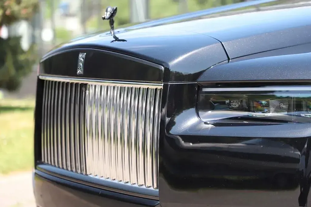 Neu Rolls Royce Cullinan 600 PS (441 kW) 2026 Schwarz SUV