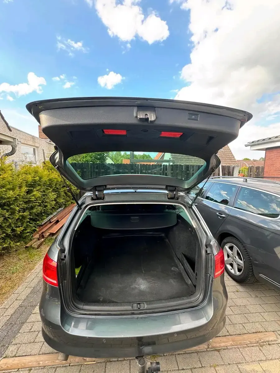 Używany VW Passat 105 KM (77 kW) 2014 Szary Kombi