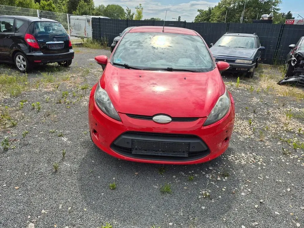 Gebraucht Ford Fiesta 95 PS (69 kW) 2010 Rot