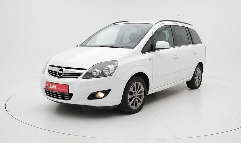 Gebraucht Opel Zafira 150 PS (110 kW) 2011 Weiß Van / Kleinbus