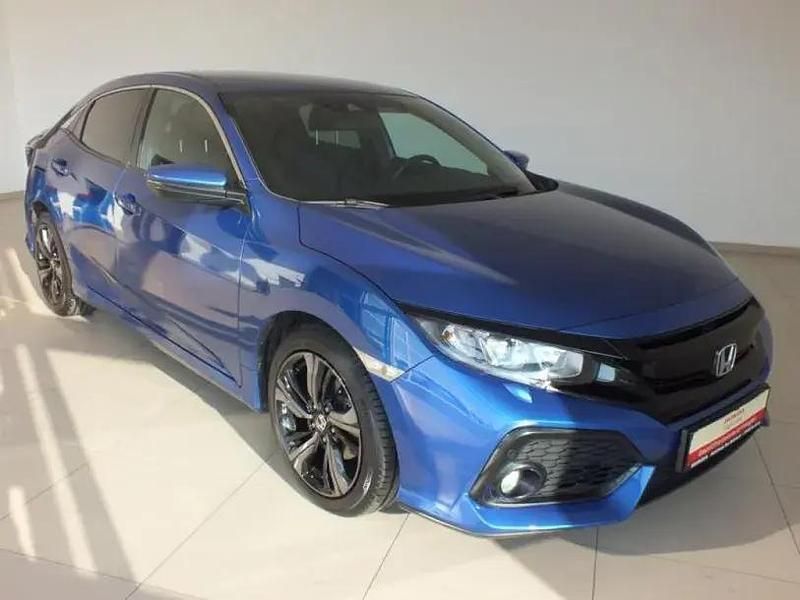 Gebraucht Honda Civic Elegance 129 PS (94 kW) 2017 Brillant sporty blue metallic Limousine