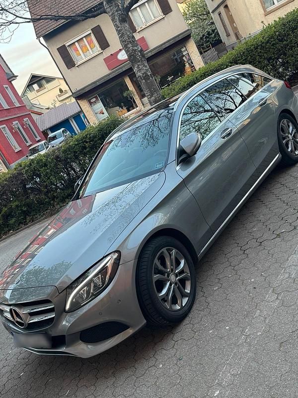 Gebraucht Mercedes C220 170 PS (125 kW) 2015 Silber Kombi