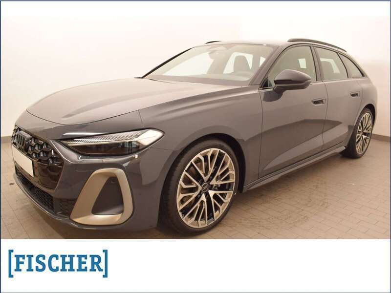 Grau Gebraucht 2024 Audi A5 Ambiente Coupé | 58.550 € (Fairer Preis) - Bild 1/4