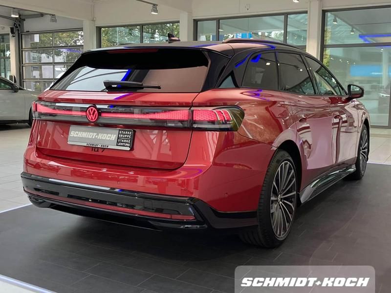 Gebraucht VW ID.7 Pro 210 kW (286 PS) 2025 Rot Kombi