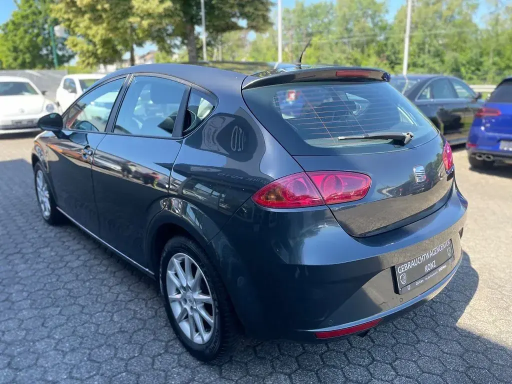 Gebraucht Seat Leon Ecomotive 105 PS (77 kW) 2011 Grau Kleinwagen