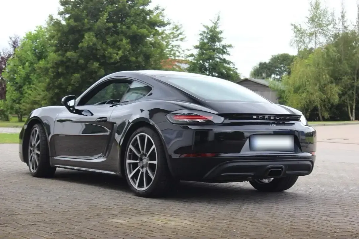 Gebraucht Porsche 718 Cayman 300 PS (220 kW) 2018 Schwarz Coupé