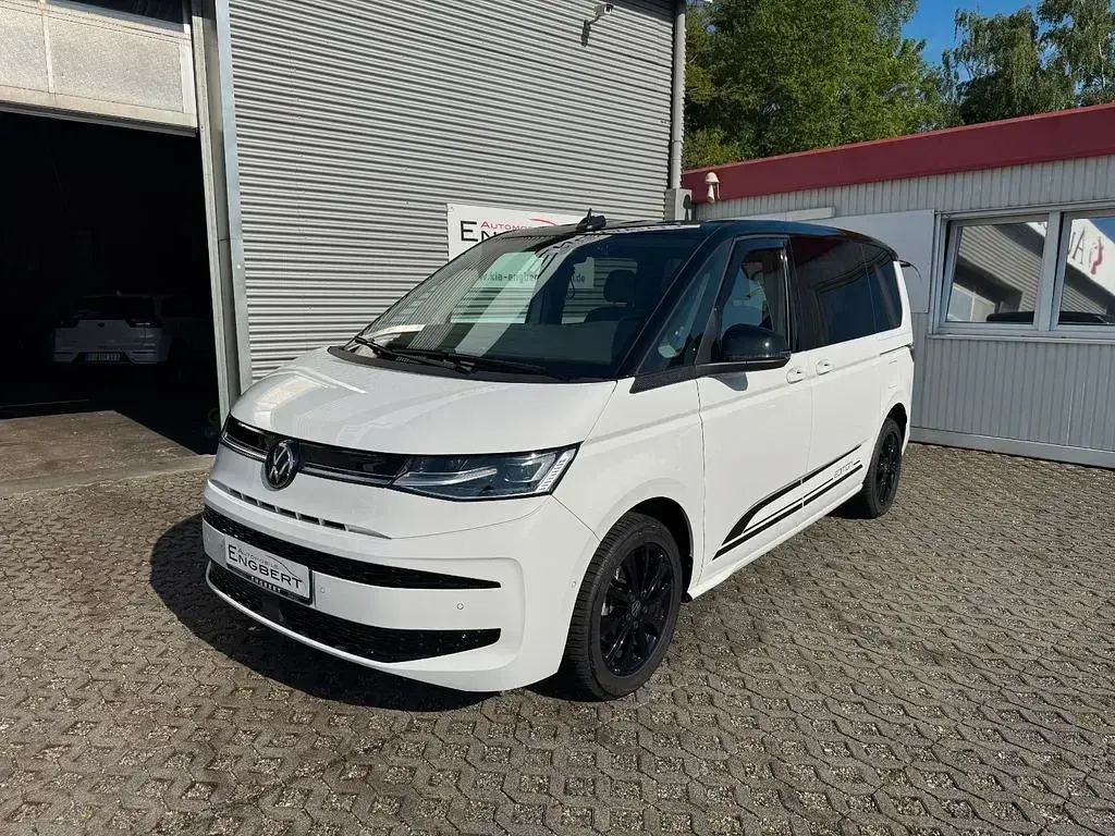 Gebraucht VW Multivan Edition 150 PS (110 kW) 2024 Weiß Van / Kleinbus