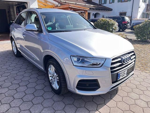 Gebraucht Audi Q3 Design 184 PS (135 kW) 2015 Silber SUV