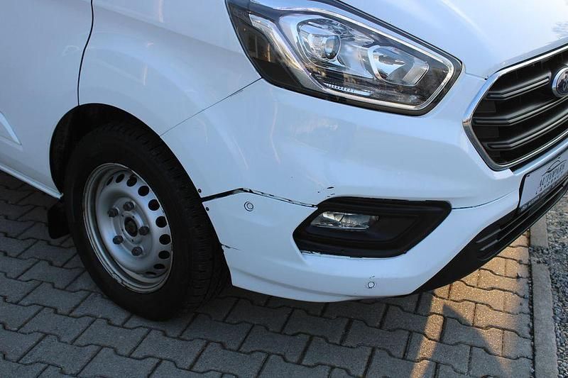 Gebraucht Ford Transit Custom 170 PS (125 kW) 2020 Weiß Van / Kleinbus