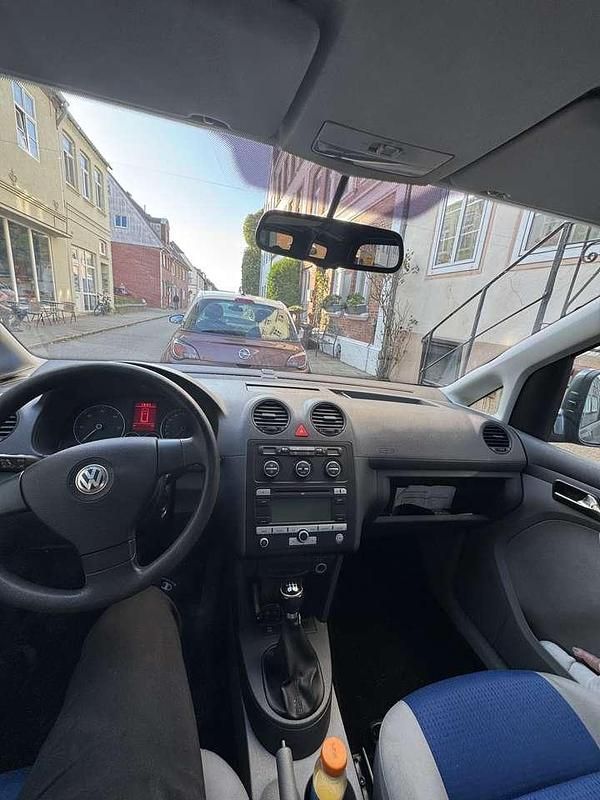 Gebraucht VW Caddy Life 105 PS (77 kW) 2009 Van / Kleinbus