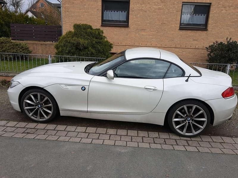 Gebraucht BMW Z4 184 PS (135 kW) 2012 Weiß Cabrio