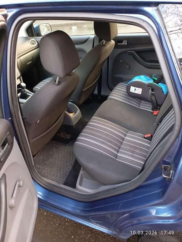 Gebraucht Ford Focus Style 101 PS (74 kW) 2008 Kombi