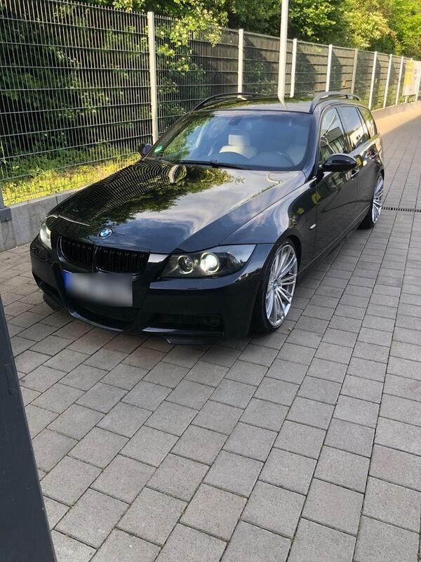 Schwarz Gebraucht 2006 BMW 325 M Sport Kombi | 6.800 € (Etwas zu teuer) - Bild 1/4