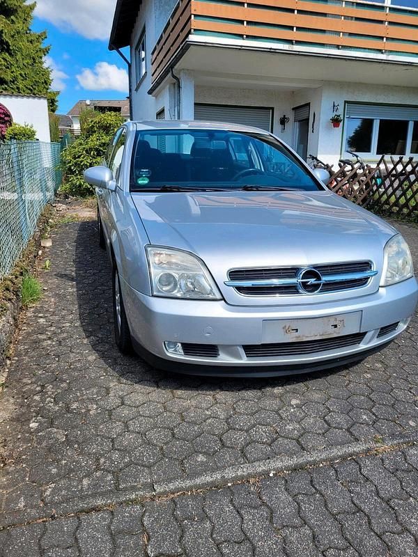 Silber Gebraucht 2003 Opel Vectra Comfort Limousine | 1.250 € (Fairer Preis) - Bild 1/4