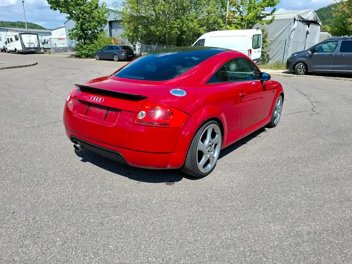 Gebraucht Audi TT 200 PS (147 kW) 2001 Rot Coupé