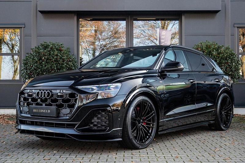 Gebraucht Audi Q8 Competition 489 PS (359 kW) 2025 Schwarz SUV