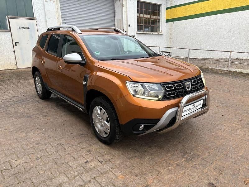 Orange Gebraucht 2018 Dacia Duster Prestige SUV | 12.200 € (Fairer Preis) - Bild 1/4