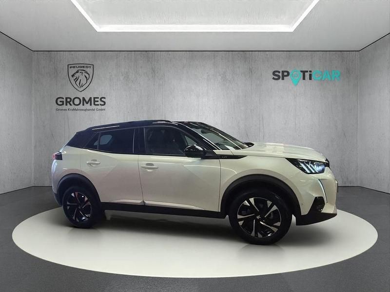Gebraucht Peugeot 2008 GT 131 PS (96 kW) 2022 Perlmutt weiß SUV