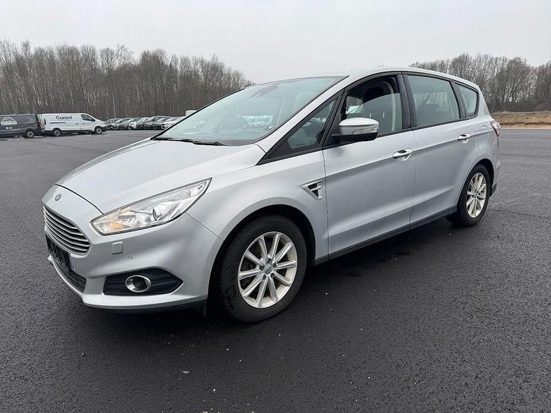 Gebraucht Ford S-MAX Trend 150 PS (110 kW) 2016 Silber Van / Kleinbus