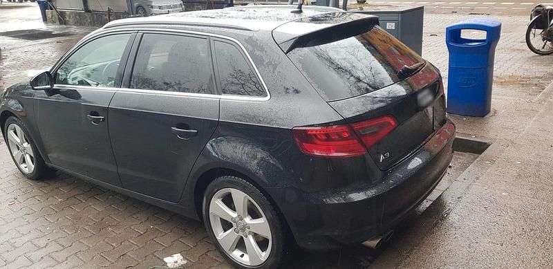 Gebraucht Audi A3 Sportback 122 PS (89 kW) 2014 Kleinwagen