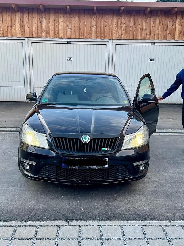 Second-hand Skoda Octavia RS 200 CP (147 kW) 2012 Negru Berlinǎ