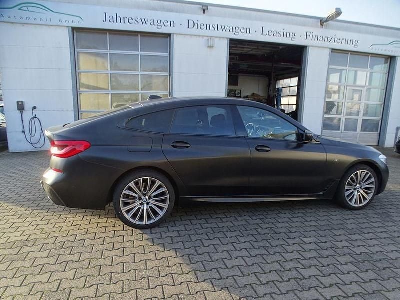 Gebraucht BMW 630 M Sport 265 PS (194 kW) 2018 Carbonschwarz metallic Coupé