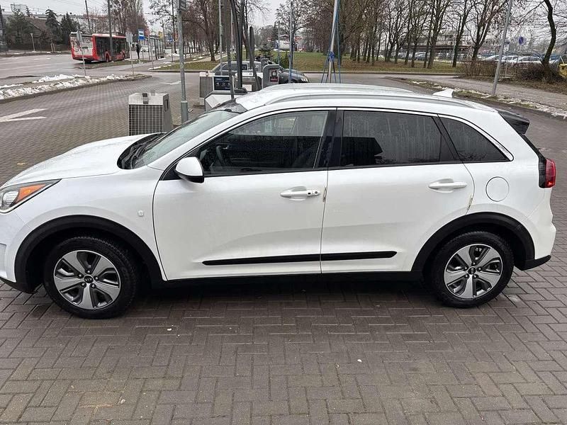 Gebraucht Kia Niro Edition 7 105 PS (77 kW) 2019 SUV