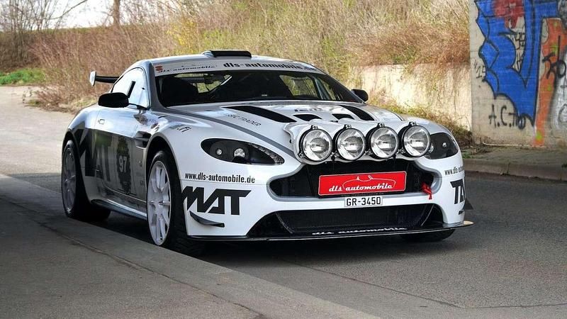 Gebraucht Aston Martin V8 500 PS (367 kW) 2012 Weiß Coupé