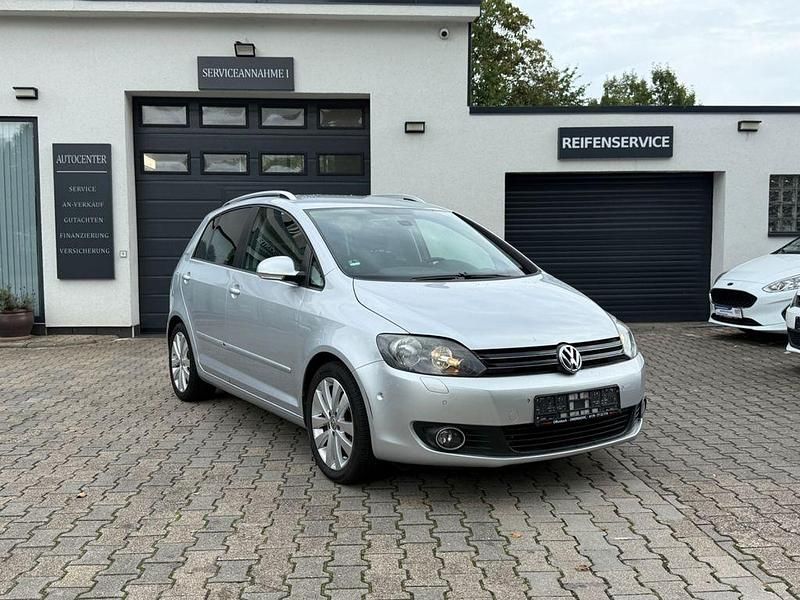 Silber Gebraucht 2010 VW Golf Plus Cross Team Van / Kleinbus | 5.700 € (Guter Preis) - Bild 1/4