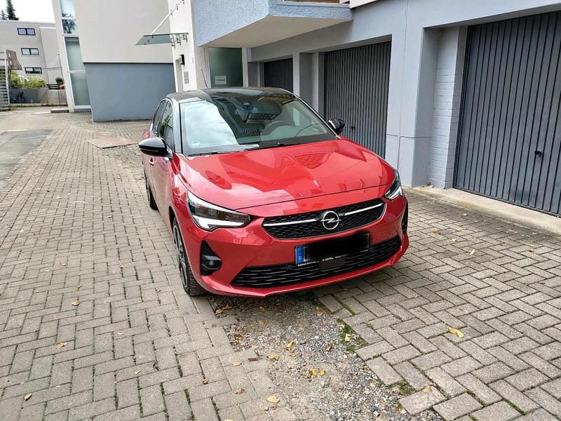 Rot Gebraucht 2022 Opel Corsa-e Kleinwagen | 18.000 € (Teuer) - Bild 1/4