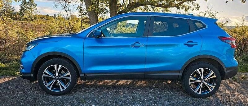 Blau Gebraucht 2018 Nissan Qashqai 360º SUV | 12.900 € (Guter Preis) - Bild 1/4
