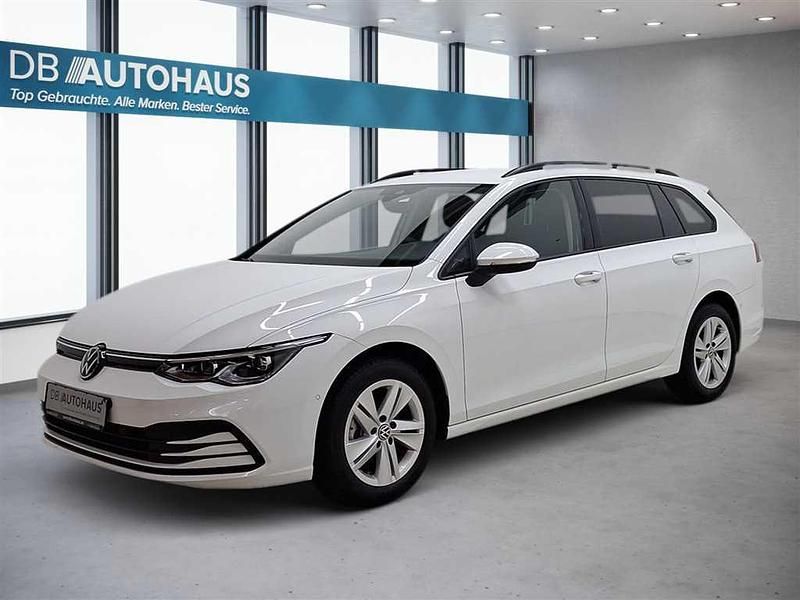 Weiß Gebraucht 2023 VW Golf VIII Life Kombi | 21.960 € (Fairer Preis) - Bild 1/4