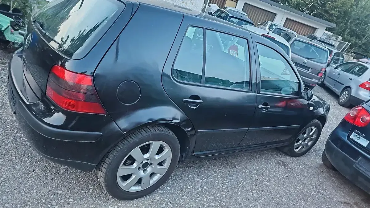 Gebraucht VW Golf IV 75 PS (55 kW) 1999 Schwarz Kleinwagen