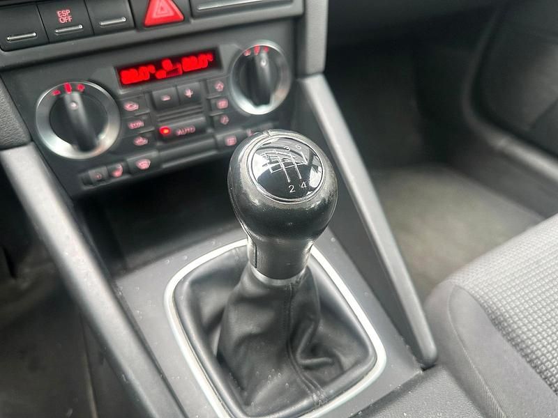 Gebraucht Audi A3 105 PS (77 kW) 2007 Blau Kleinwagen