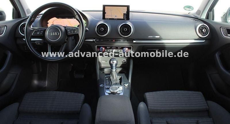 Gebraucht Audi A3 Sport 150 PS (110 kW) 2016 Grau Limousine