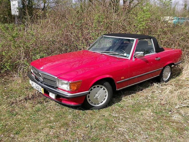 Gebraucht Mercedes SL300 179 PS (131 kW) 1988 Rot Cabrio