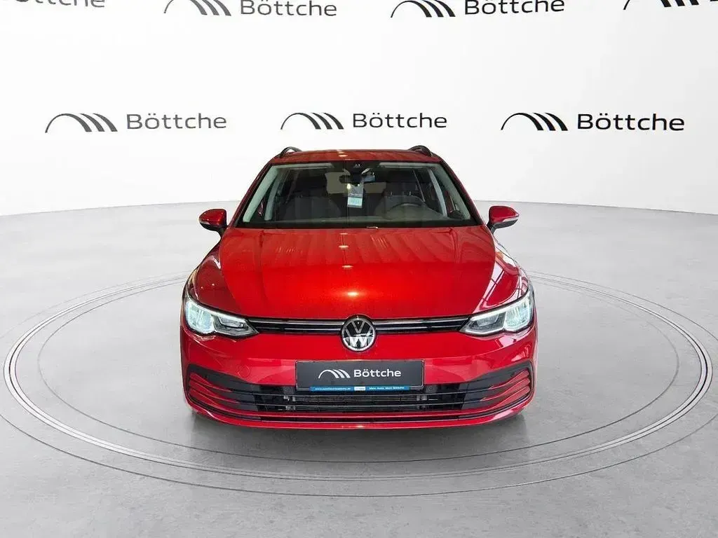 Gebraucht VW Golf VII IQ Drive 150 PS (110 kW) 2021 Rot Limousine