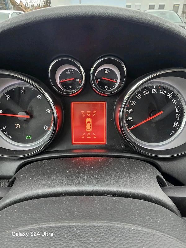 Gebraucht Opel Astra Energy 165 PS (121 kW) 2014 Schwarz Kombi