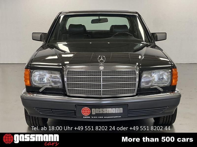Gebraucht Mercedes 560 279 PS (205 kW) 1990 Schwarz Limousine