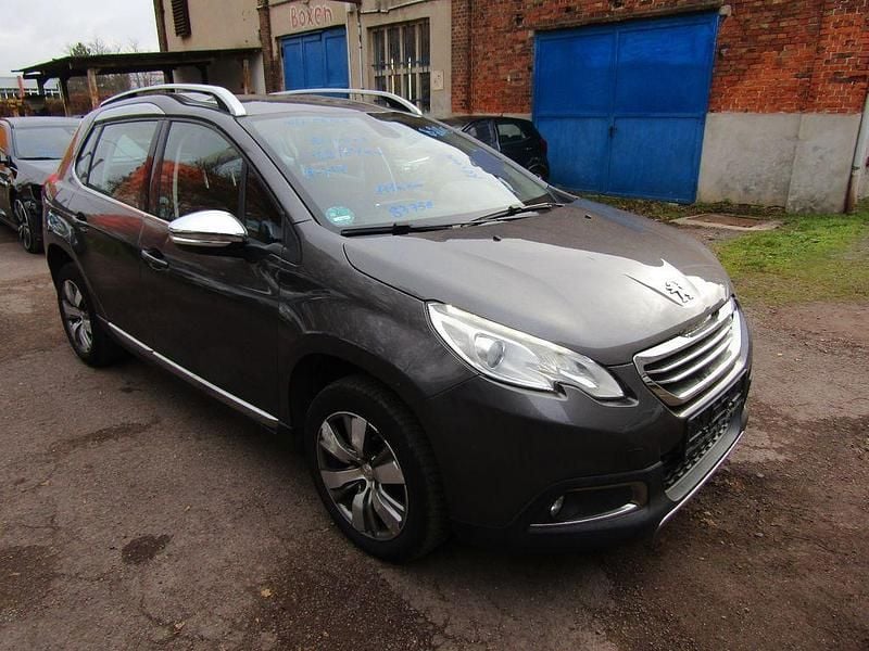 Gebraucht Peugeot 2008 Allure 110 PS (80 kW) 2015 Gris platinium SUV