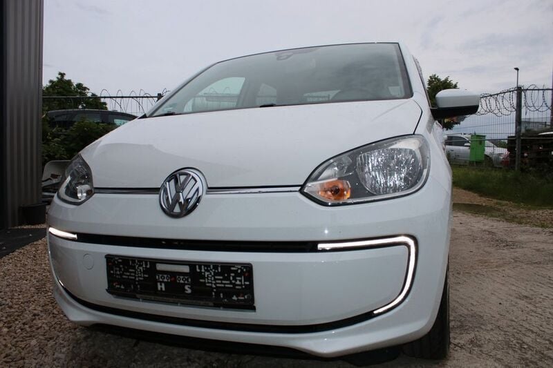 Weiß Gebraucht 2014 VW e-up! Kleinwagen | 7.999 € (Fairer Preis) - Bild 1/4