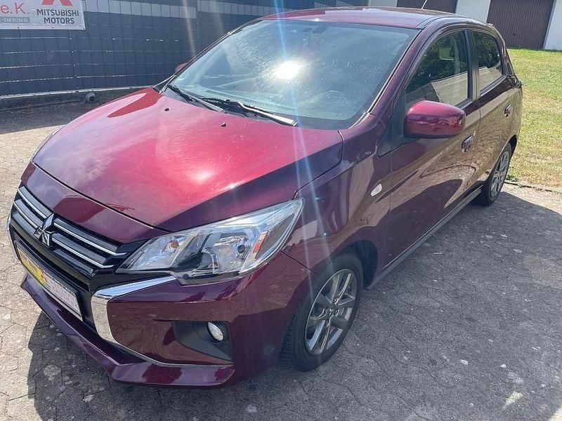 Rot Gebraucht 2020 Mitsubishi Space Star Edition+ Limousine | 12.490 € (Fairer Preis) - Bild 1/4
